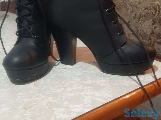 Женская обувь, фотография 1