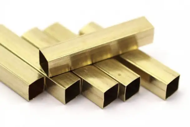 Трубы латунные профильные, Сторона А: 20 мм, Сторона Б: 20 мм, s 2 мм, Марка: Л63, L 3 м, Вид: квадратные, фотография 1