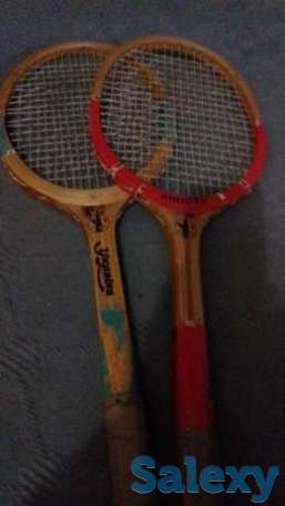 Ракетки для тенниса и мяч для гандбола, фотография 1