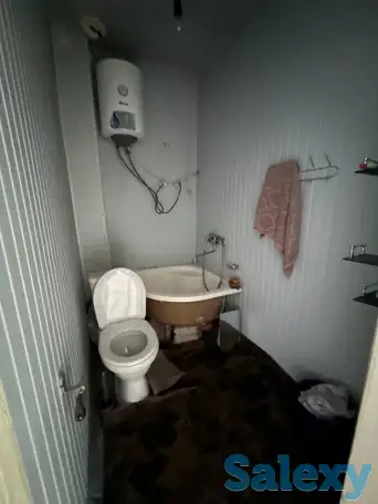 1- комнатная квартира за Ангреном, Янгиабад. Чистая, сантехника новая. Тел:, фотография 4