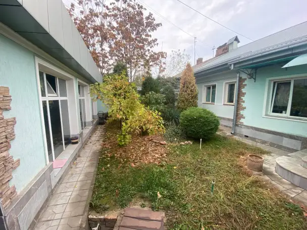 продам Дом Азербайджанский центр 5.3 соток, ул. Гейдара Алиева, фотография 3