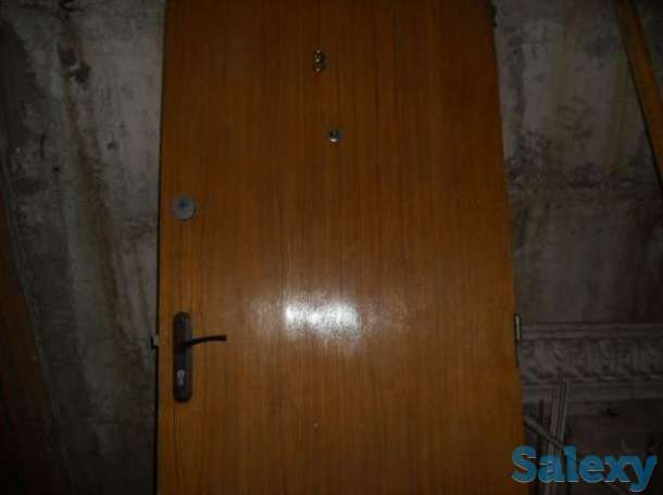 Дубовые двери, надежные, крепкие 3 шт., фотография 1