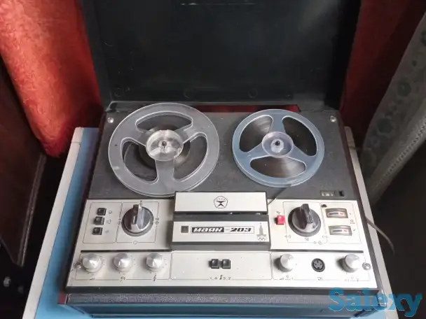 Катушечный магнитофон Маяк -203, фотография 1