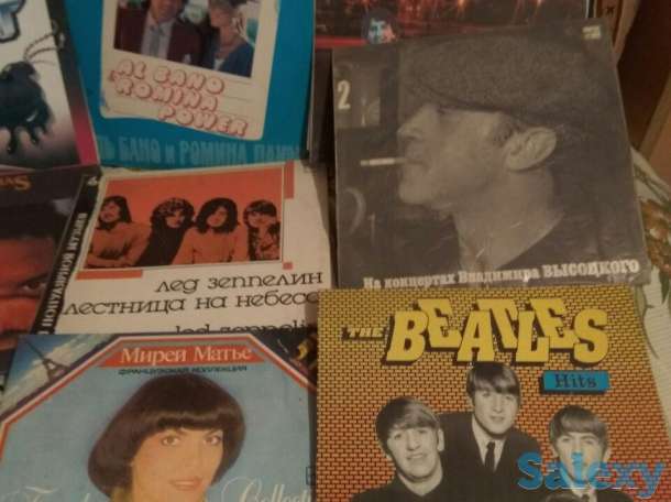 Продам сувенирные рога изобилия, рога оленя, часы с боем, пластинки, марки почтовые разные., фотография 4