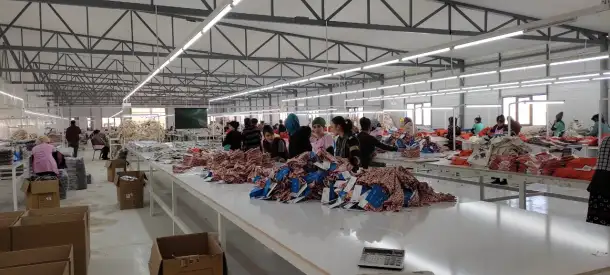 Швейная Фабрика, Навбахарском районе, махалле 