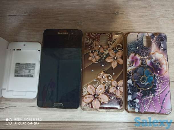 Телефон Самсунг Галакси Ноут 3,  32 гб, с кейсом для батареи и с чехлами., фотография 1