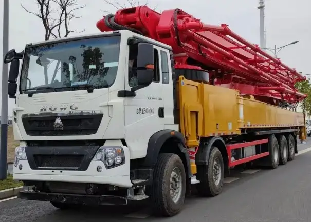 Автобетононасос Howo Jiuhe JH70  70 м, фотография 1