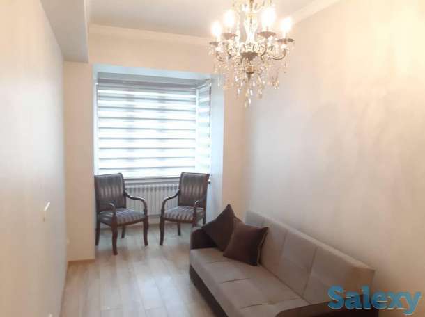 Сдается великолепная и элегантная 3 - х комнатная квартира, в 2-х этажном габусовском доме, фотография 3