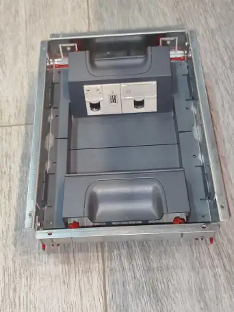 Напольные лючки, фотография 2