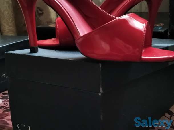 Продажа обуви, фотография 5