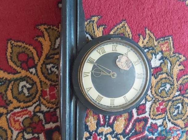 Часы антиквариат, фотография 1