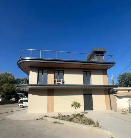 Продается отдельностоящее здание, круг Рохат, фотография 1