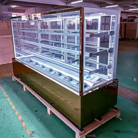 Кондитерская витрина холодильная, фотография 3
