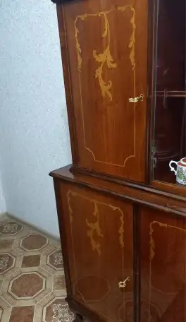 Сервант  Виолетта. Венгрия. Раритет. ХХ век., фотография 7