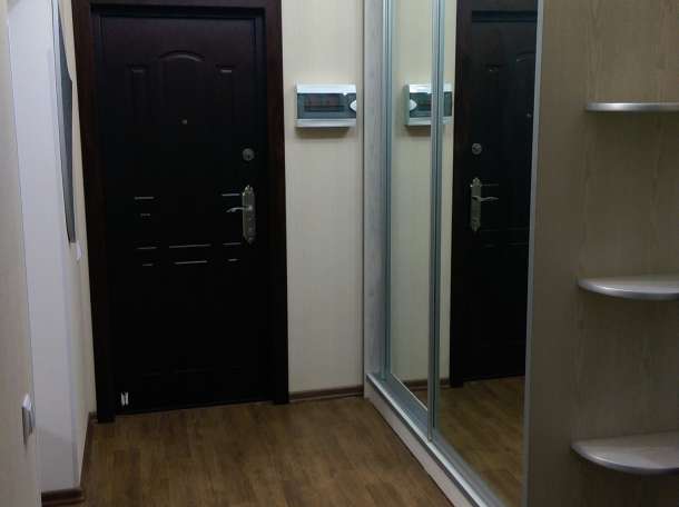 Продается 3-х комнатная квартира в районе рынка Кадышева , фотография 4