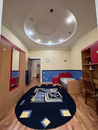 Двухуровневая 3 ком 260 м.Гостиница Россия, фотография 9