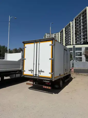 Автофургон рефрижератор FAW Tiger VR -5C 2 т дизель, фотография 3