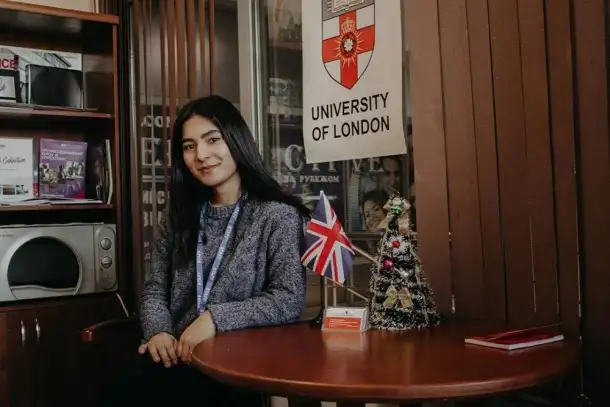 Менеджер по работе с клиентами, фотография 2