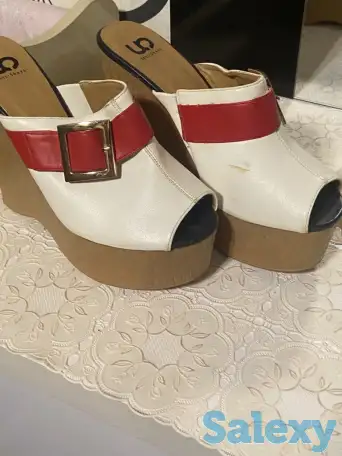 Женская обувь, фотография 2