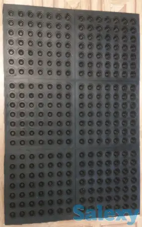 резиновые перфорированные противоскользящие коврики, фотография 1