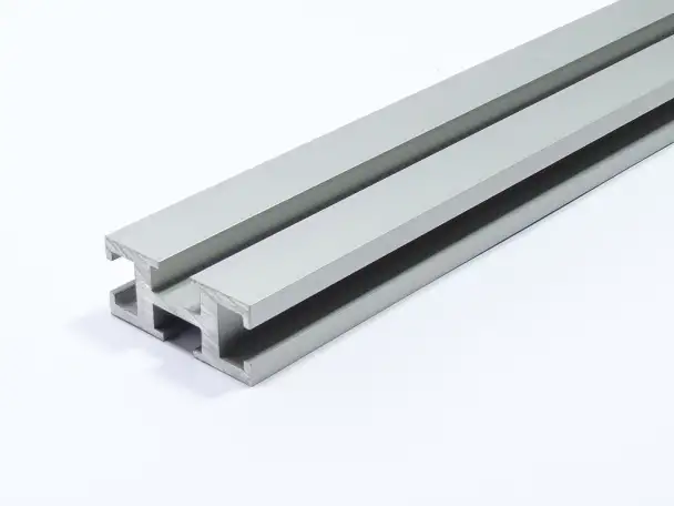 Алюминиевый профиль Разм.1: 4-266 мм, Разм.3: 1,2-60 мм, Разм.2: 1-440 мм, s: 0,35-10 мм, фотография 1