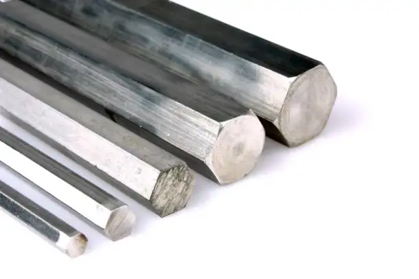 Шестигранник из нержавеющей стали, Марка: 12Х18Н10Т..., Размер: 5-260 мм, Способ произ-ва: калиброван..., фотография 1