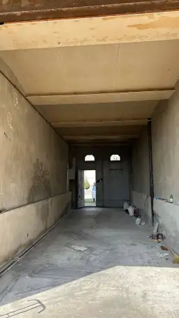 4 сотихдан иборат 2 каватли ховли сотилади., фотография 4