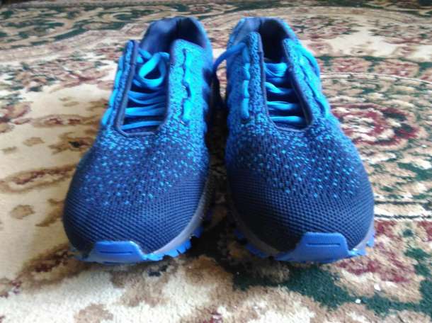 Продаю спортивные кроссовки, фотография 1