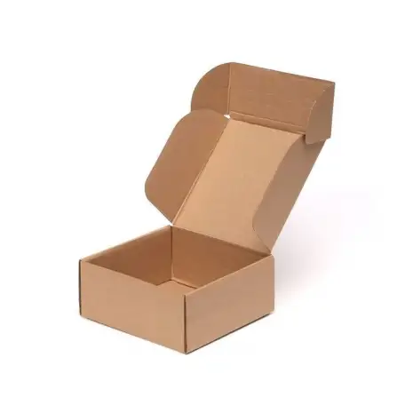 Крафт и белые коробки с крышкой, фотография 4