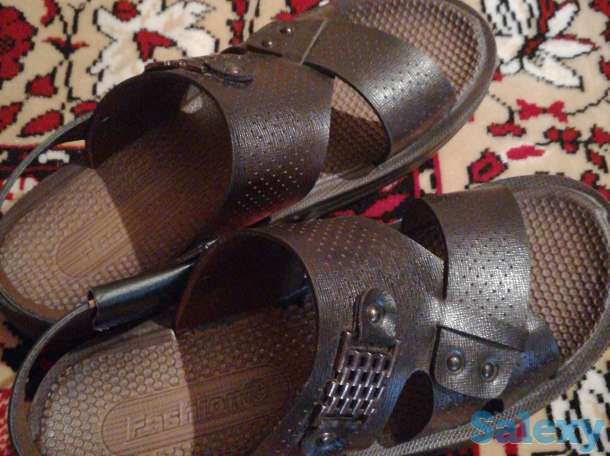 Продам сандалии, фотография 1