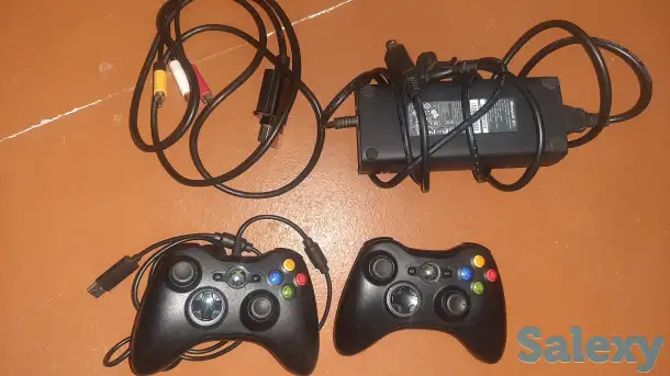 Xbox 360, фотография 4