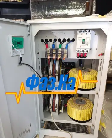 Латерный стабилизатор напряжения 20 кВт однофазный, фотография 3