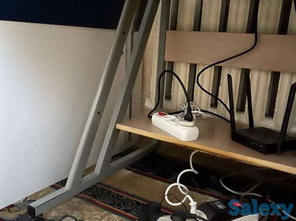 Компьютерный стол, в хорошем состояние., фотография 5