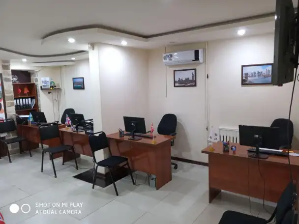 Новомосковская .Готовый офис с интернет,  меб и быт техникой от владельца, фотография 4