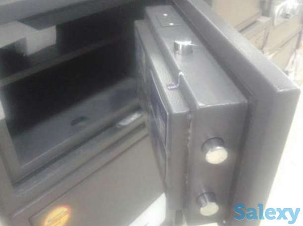 Cейфы, фотография 1