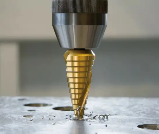 Сверление Издел.: жесть; лист биметаллический; лист горячекатаный; лист графитовый..., фотография 1