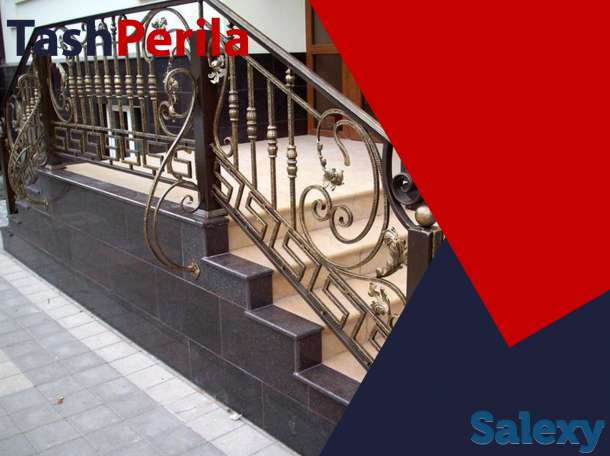 Перила из нержавейки с выпуклыми позолоченными балясинами, фотография 1