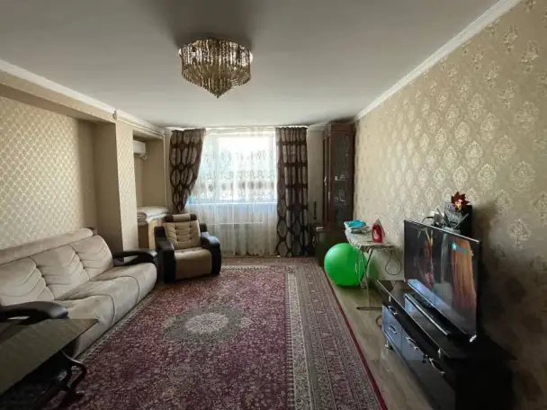 Продается квартира на ул. Нукуская 329 82 кв.м., фотография 3