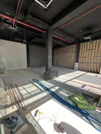 Аренда помещения на первом этаже в бизнес центре PLATFORM, фотография 2