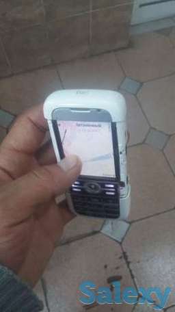 Nokia 5700, фотография 1