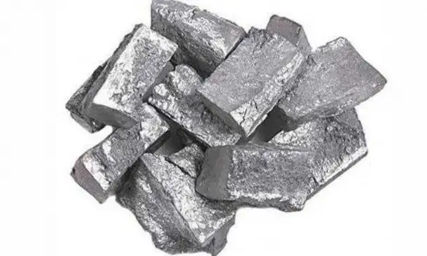 Металлический цинк, фотография 1