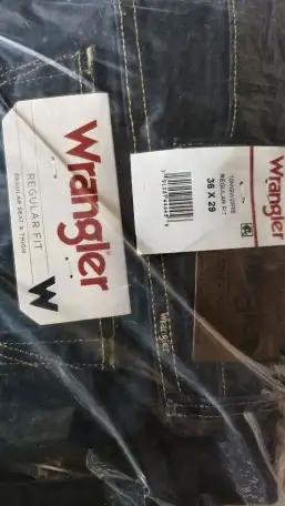 Фирменные джинсы Wrangler из Америки, фотография 1
