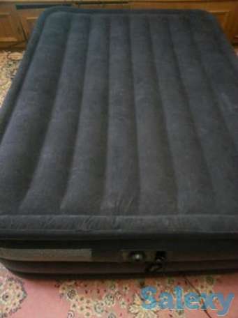 Новая надувная кровать INTEX, фотография 1