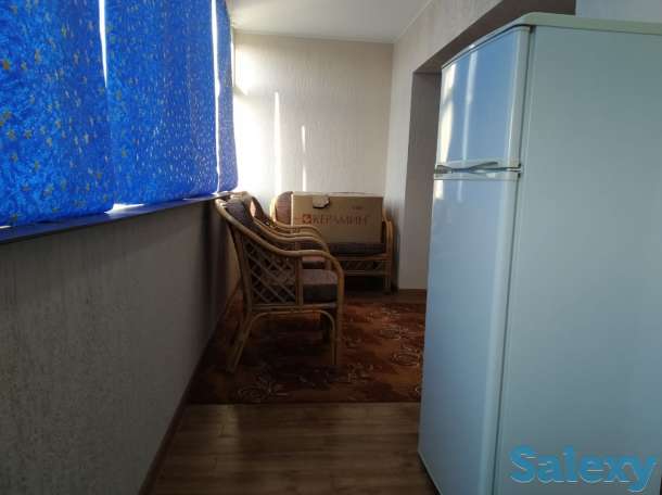 Продается СВОЯ 2х-комнатная квартира в знаменитом доме (с круговой световой рекламой на крыше) у метро Буюк Ипак Йули., фотография 4