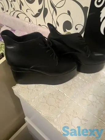 Женская обувь, фотография 3