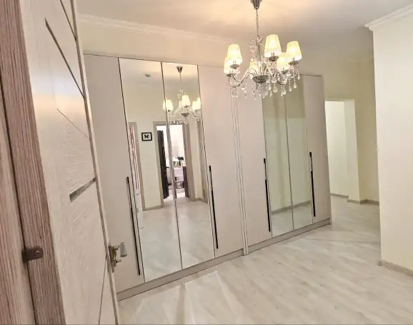 Срочно продаю свою 2-комнатую - 70 кв.м. ориентир метро Дустлик, 73000 у.е., фотография 2