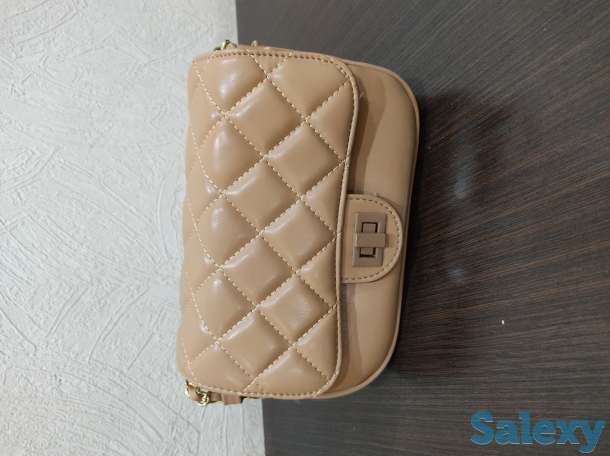 Женские сумки новые и б/у, фотография 1