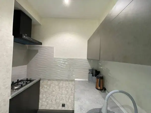 Сдаю 234 на Ц-1 квартира аккуратная в центре, фотография 4