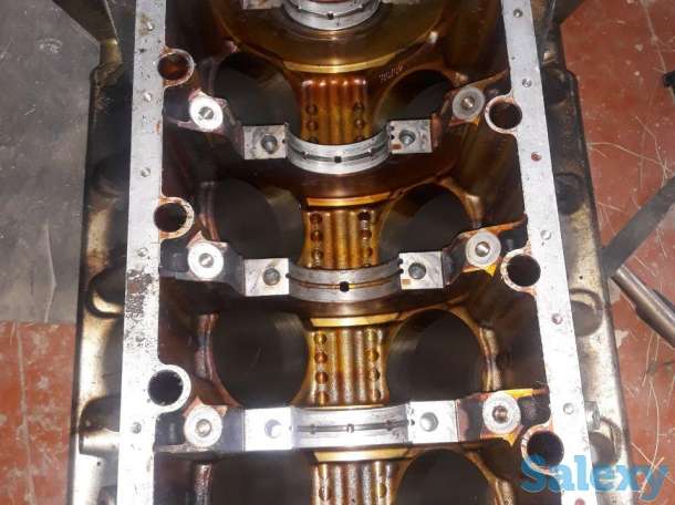 Двигатель v8 BMW м60 б30, фотография 2