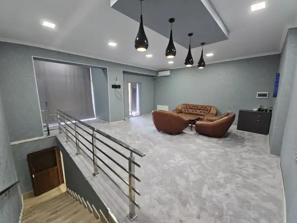 Продаётся офис 50м2 Ор-р Исмоил Гулрух, фотография 1